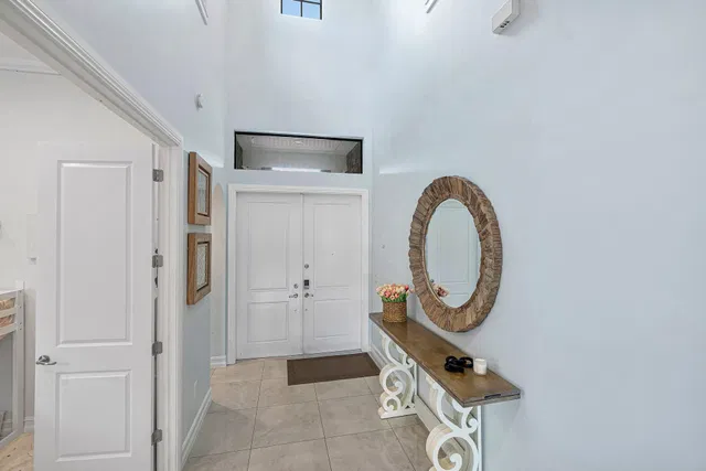Residence photo 6