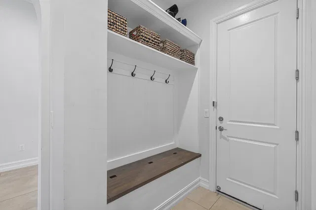 Residence photo 19