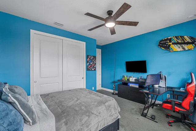 Residence photo 42