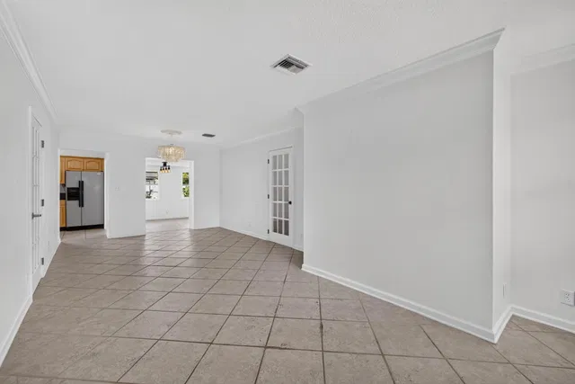 Residence photo 8