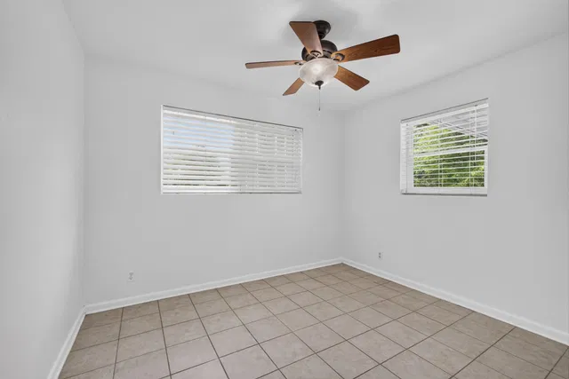 Residence photo 30