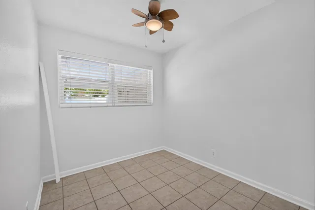 Residence photo 34
