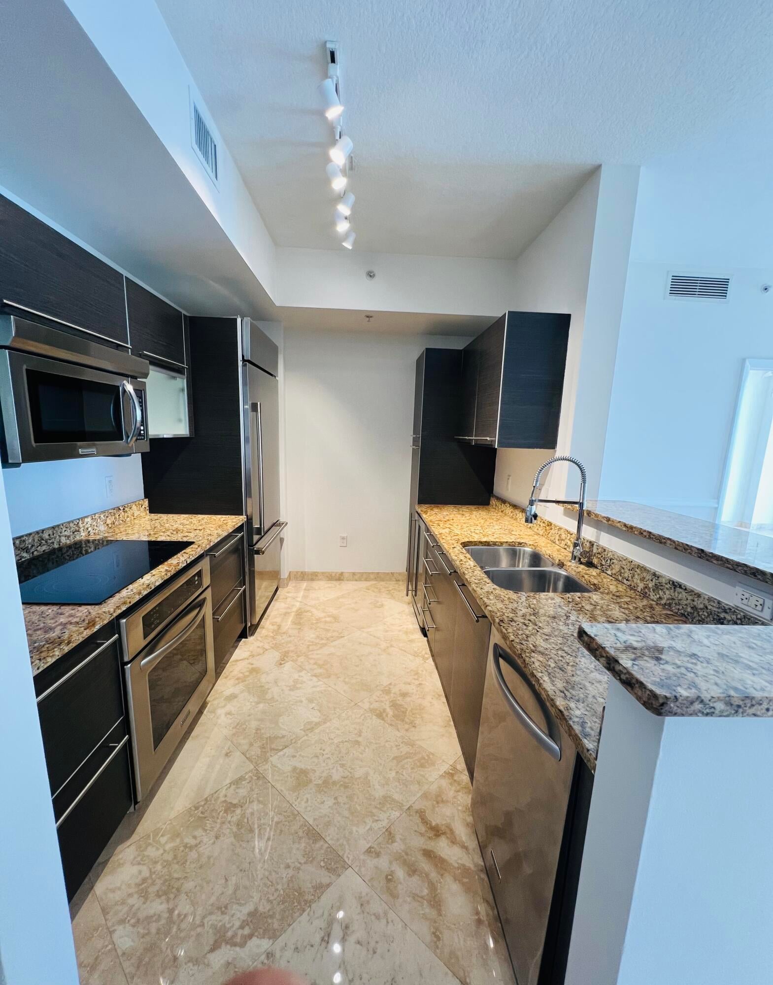 CityPlace South Tower Unit 1004 photo 7