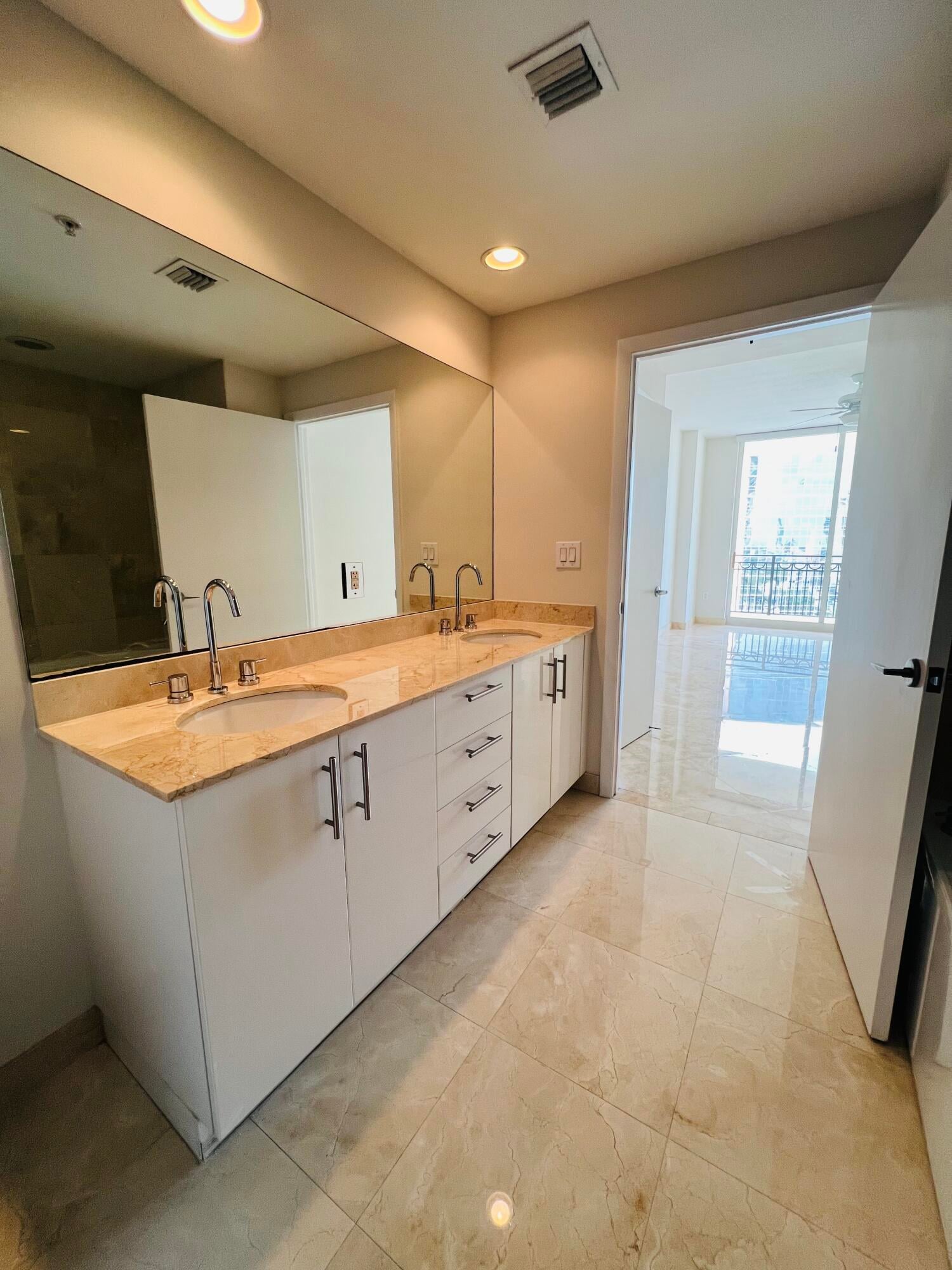 CityPlace South Tower Unit 1004 photo 21