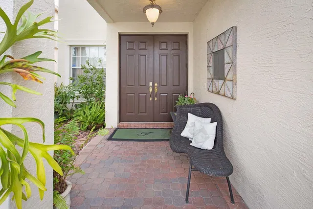 Residence photo 4