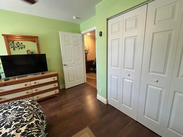 Residence photo 22