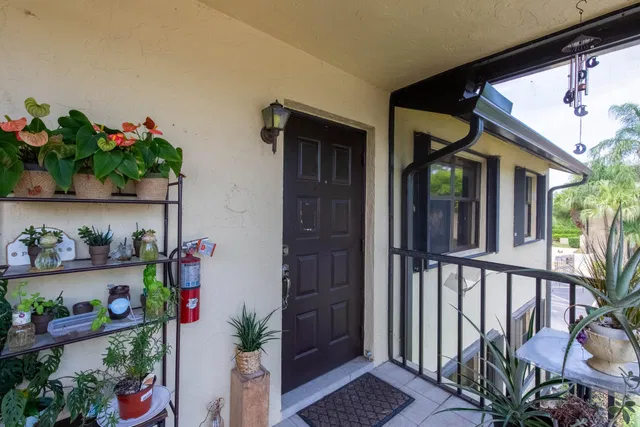 Unit 204 photo 13