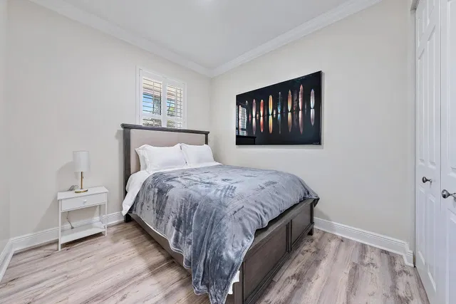 Residence photo 18
