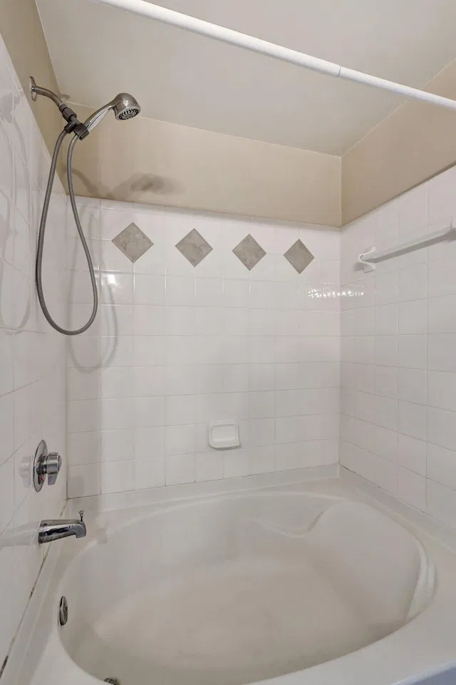Unit 1508 photo 30