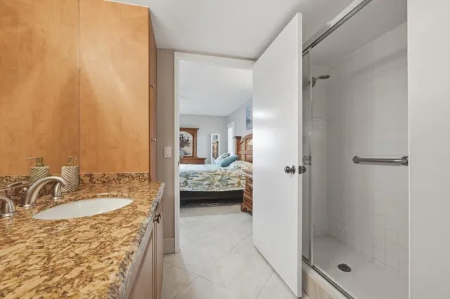 Unit 108 photo 21