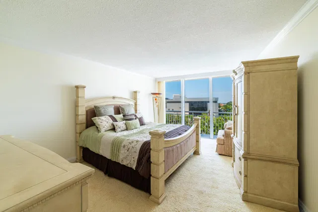 South Palm Beach Unit 509 photo 8