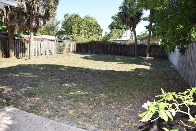 West Palm Beach Residence photo 9