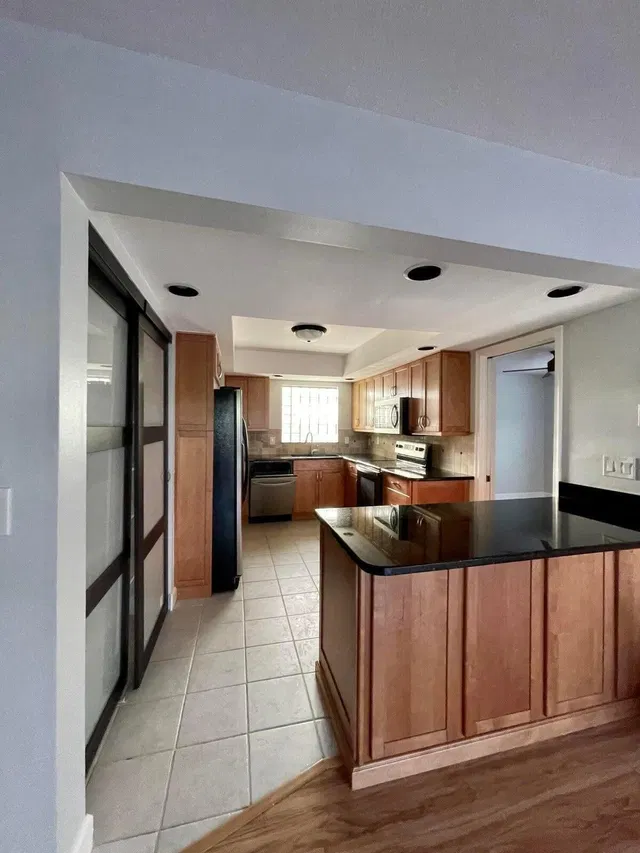 Residence photo 8