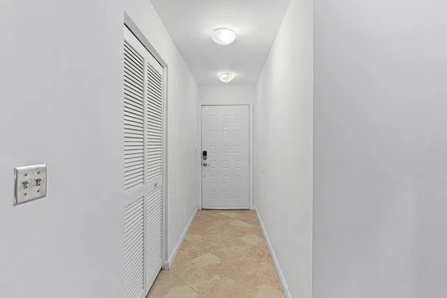 Unit 2757 photo 2
