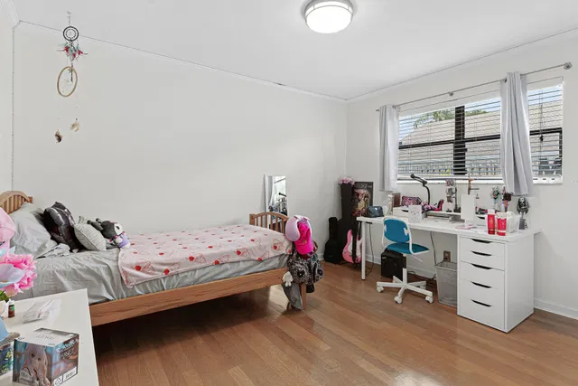 Unit 2757 photo 13