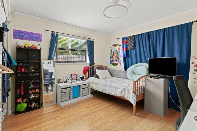 Unit 2757 photo 15