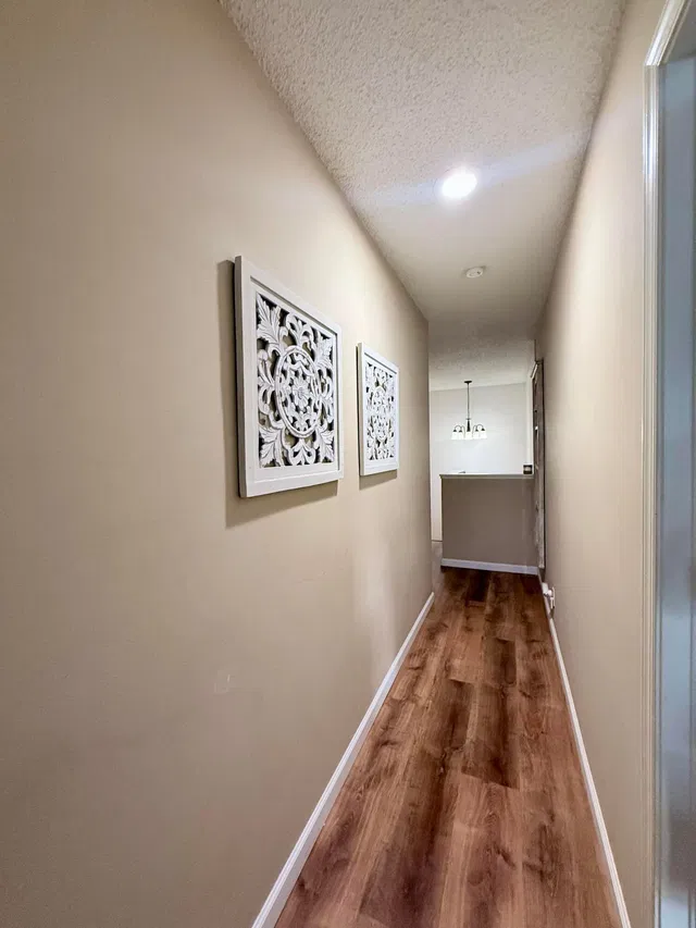 Residence photo 12