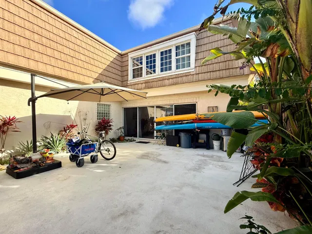 Residence photo 16