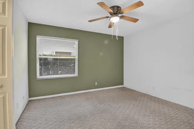 Residence photo 7