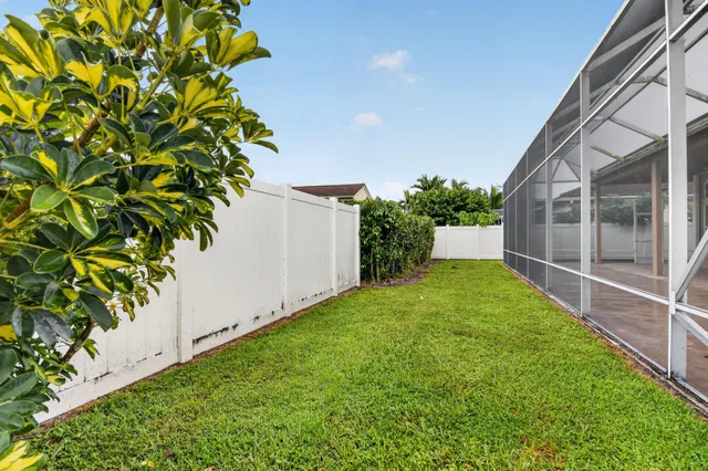 Residence photo 18