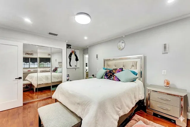 Residence photo 19