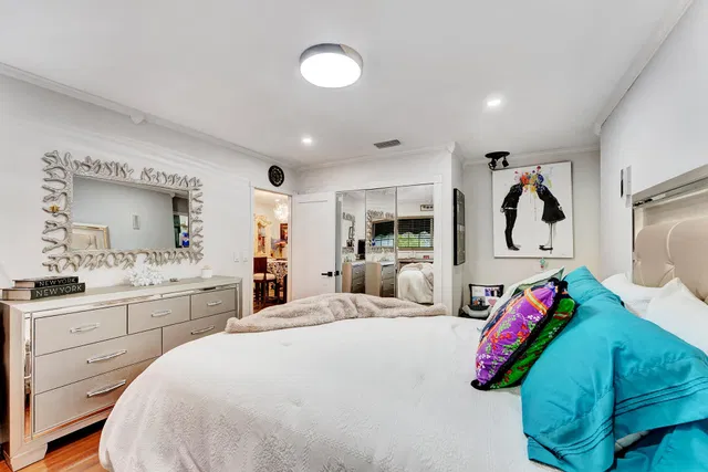 Residence photo 20