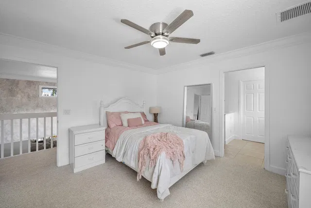 Residence photo 40