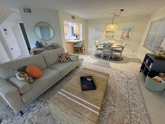 Residence photo 11