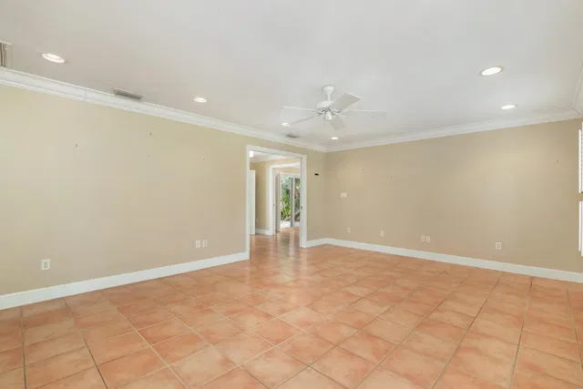 North End Palm Beach Residence photo 6