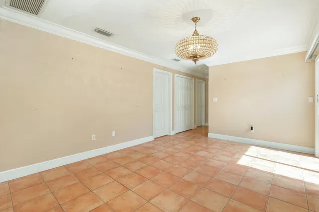 North End Palm Beach Residence photo 11
