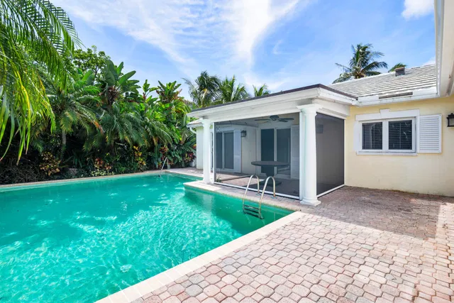 North End Palm Beach Residence photo 20