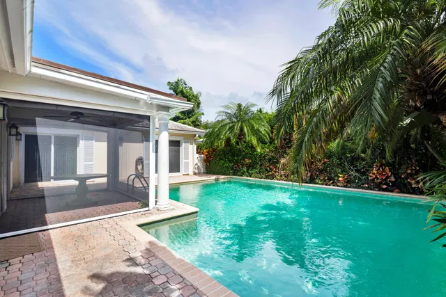 North End Palm Beach Residence photo 21