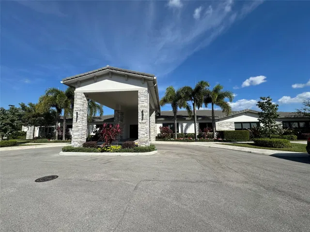  Residence photo 27