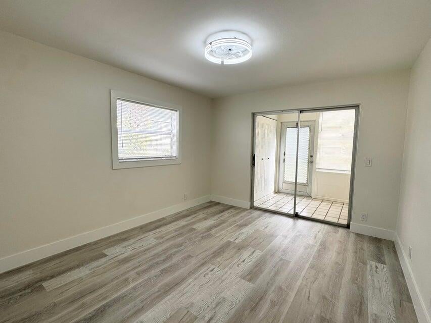 Unit C photo 14