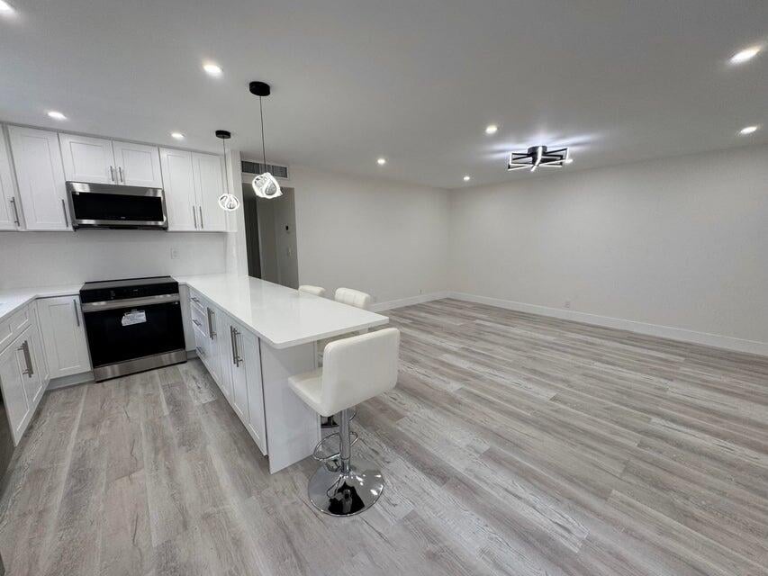 Unit C photo 21