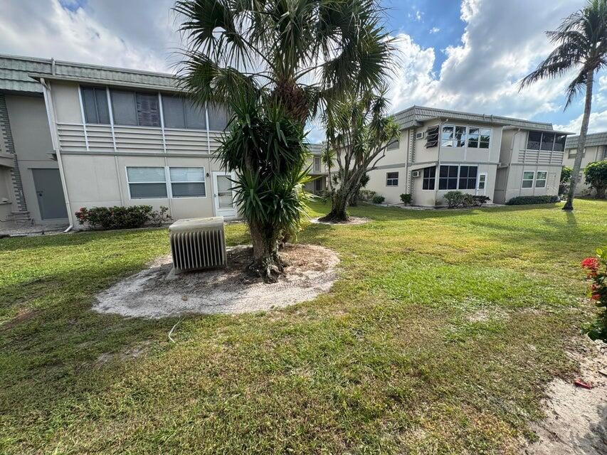 Unit C photo 23