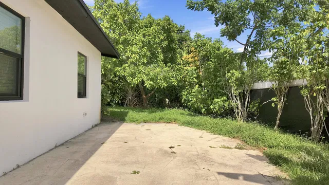 Residence photo 15