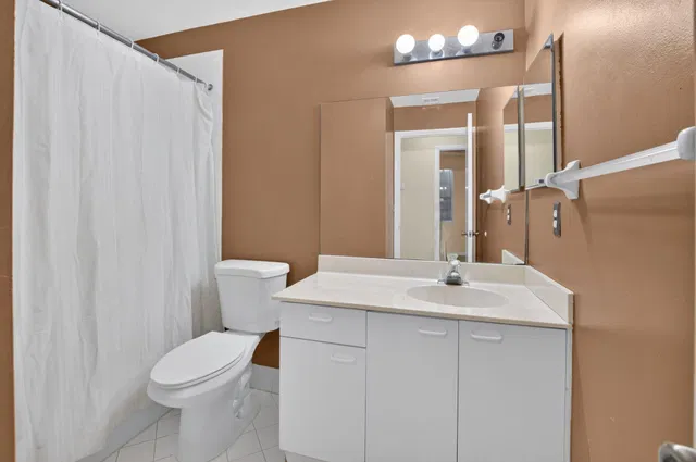 Residence photo 23