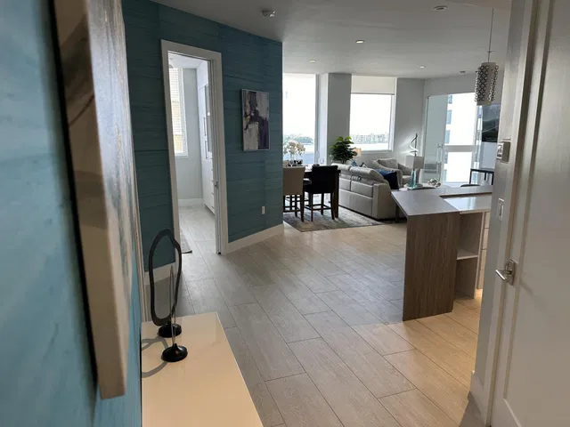 Villa Lofts Unit 903 photo 2
