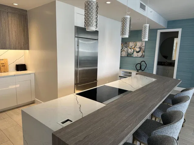 Villa Lofts Unit 903 photo 4