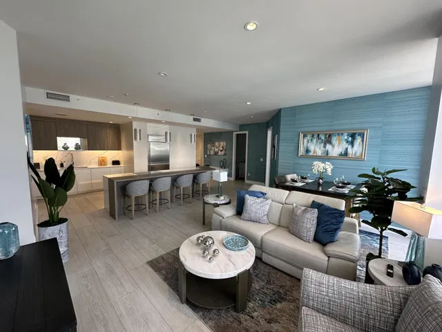 Villa Lofts Unit 903 photo 11