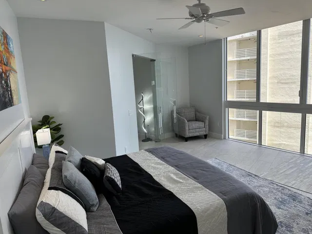 Villa Lofts Unit 903 photo 17