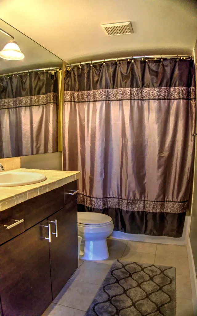 Unit 103 photo 20