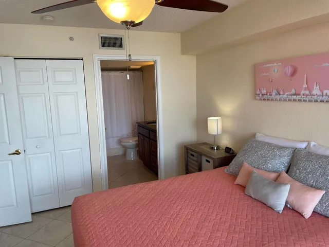 Flagler Pointe Unit 818 photo 9