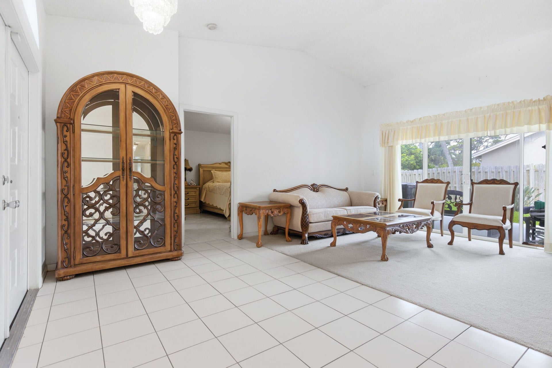  Residence photo 11