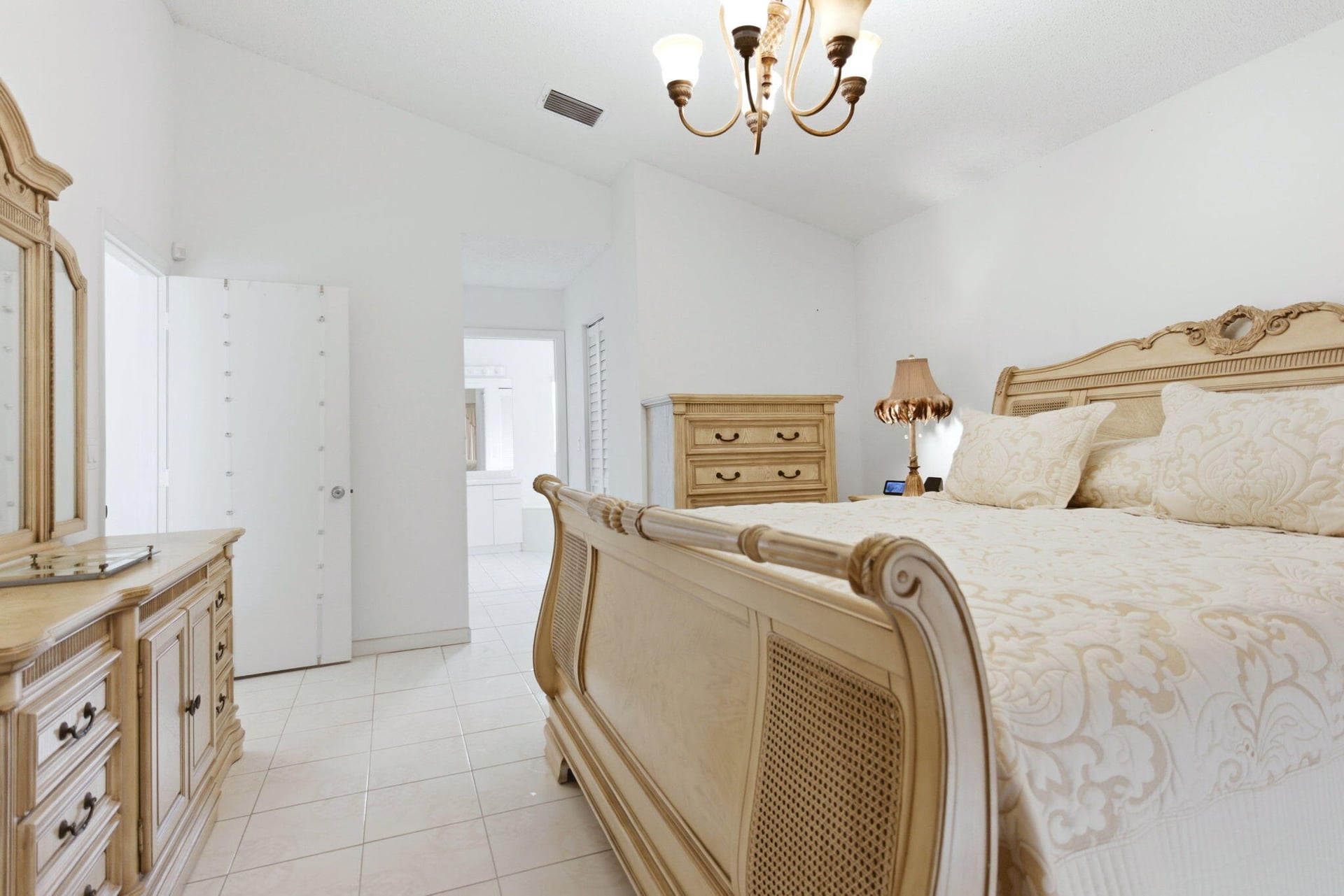  Residence photo 20
