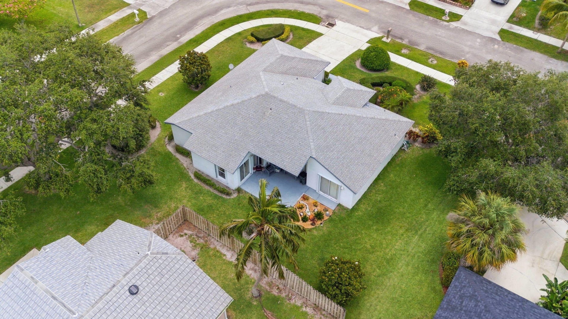  Residence photo 36