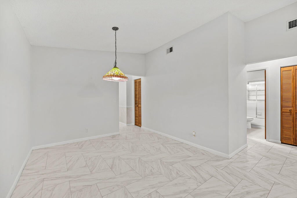  Residence photo 15