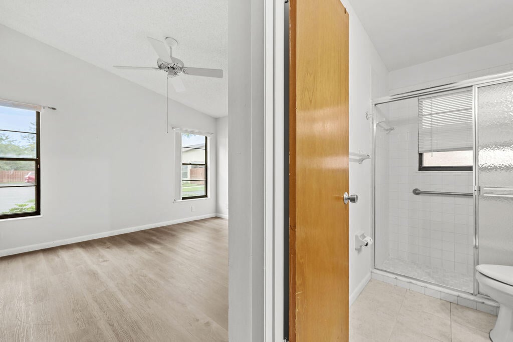  Residence photo 17