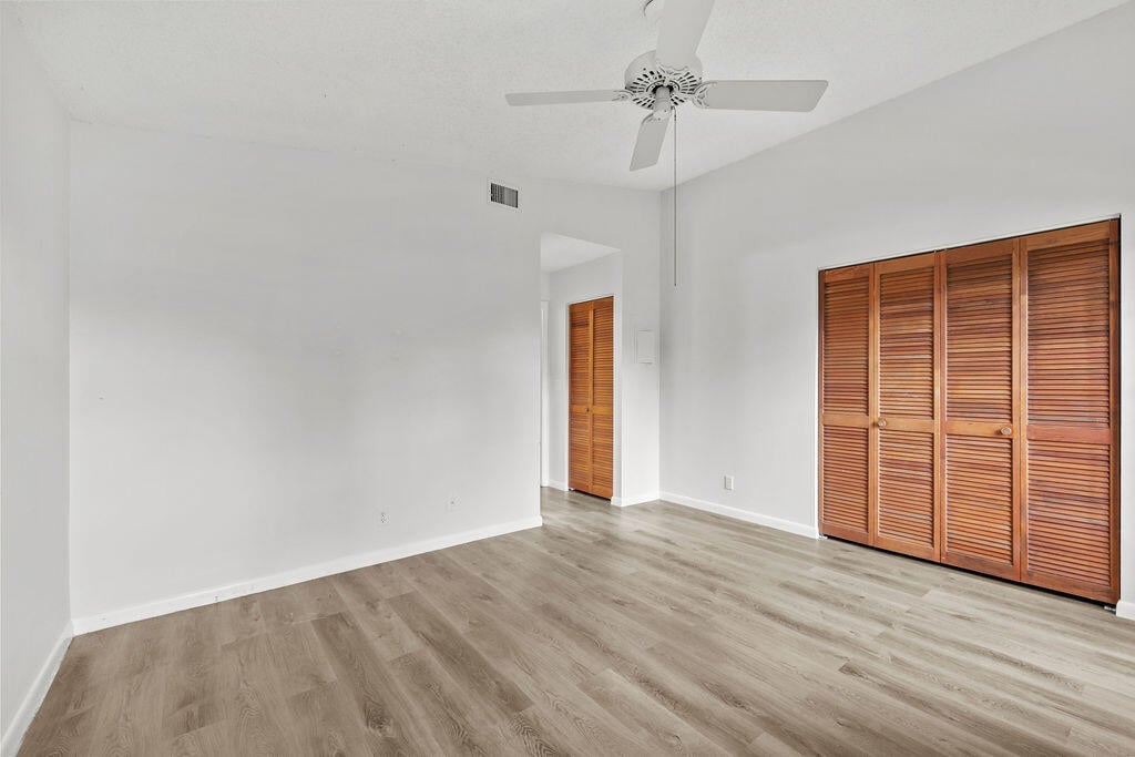  Residence photo 18